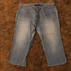 Venezia Denim Capri Sz 22